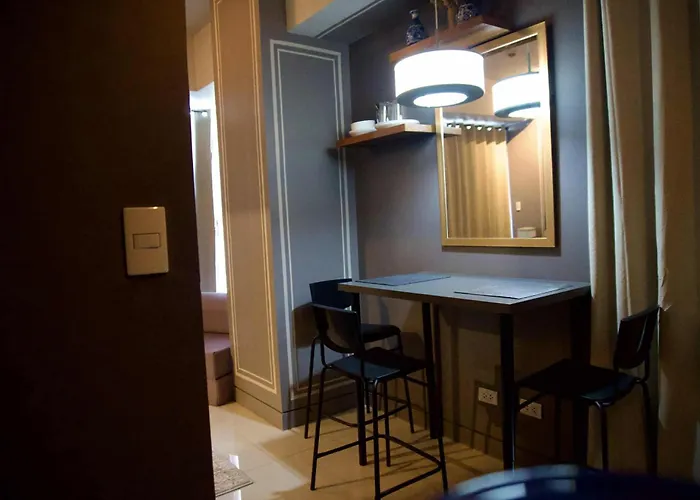 Castle Nook Staycation, Studio-type Staycation In Manhattan Heights, Cubao Manila